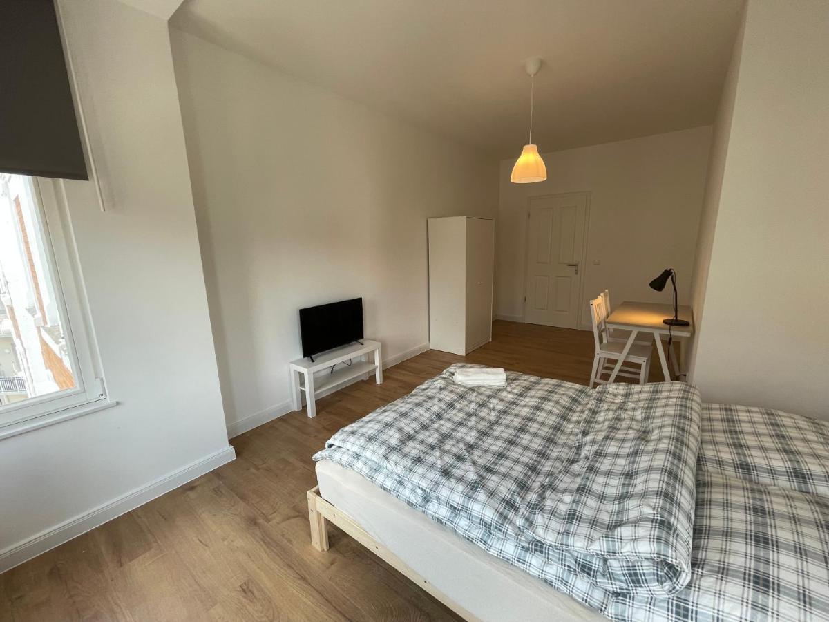 Boutique Hotel Pension Luisengruen Kueche 1Gbs Wlan Netflix Disney Magentatv Chemnitz Exteriör bild