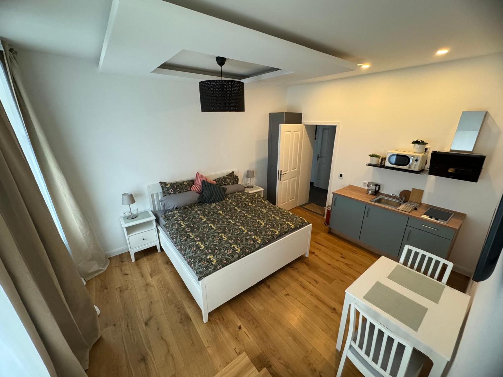 Boutique Hotel Pension Luisengruen Kueche 1Gbs Wlan Netflix Disney Magentatv Chemnitz Exteriör bild